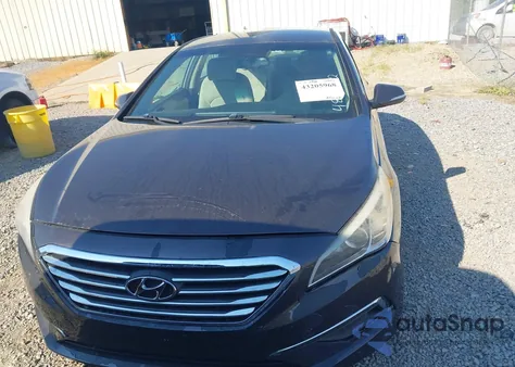2017 Hyundai Sonata Sport z USA, uszkodzony, nr VIN 5NPE34AF2HH487482